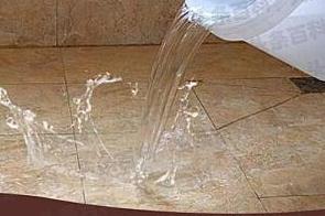 余干漏水维修 免砸砖防水材料该如何施工